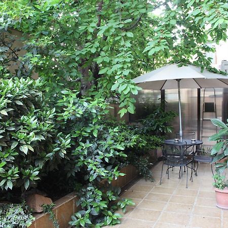 Green Terrace Тбилиси Экстерьер фото